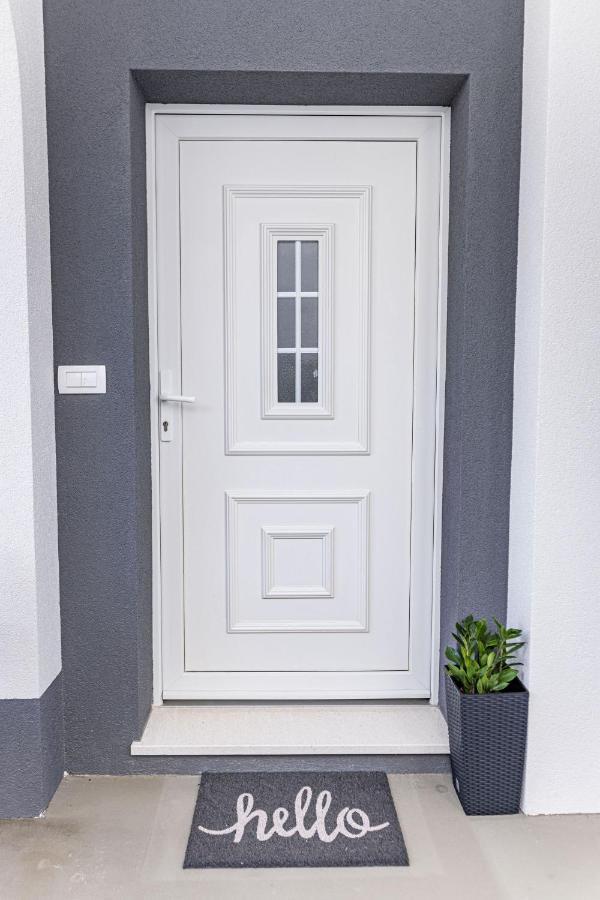 Apartments Veronika Trogir Zewnętrze zdjęcie